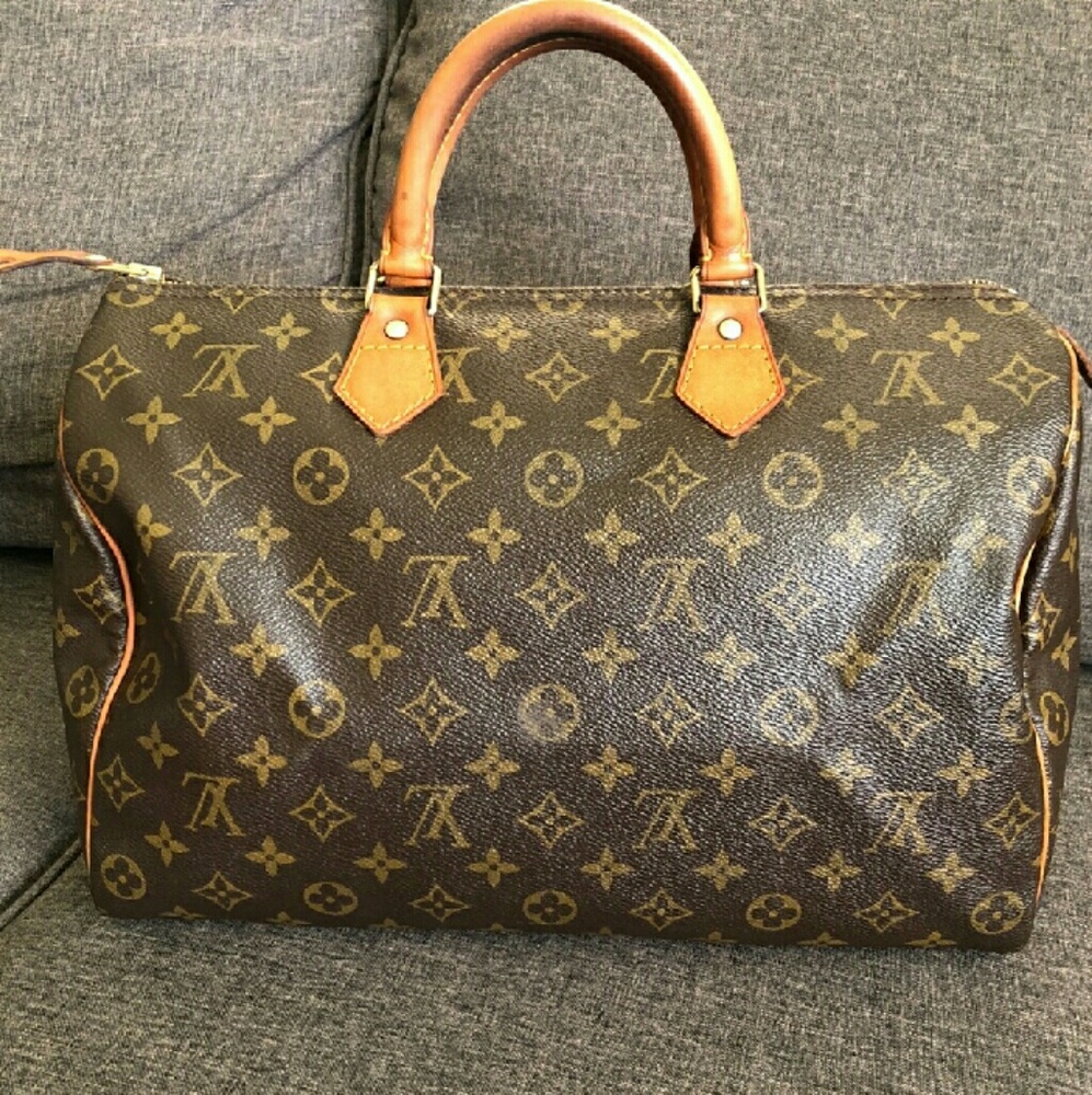 Louis Vuitton Speedy 35